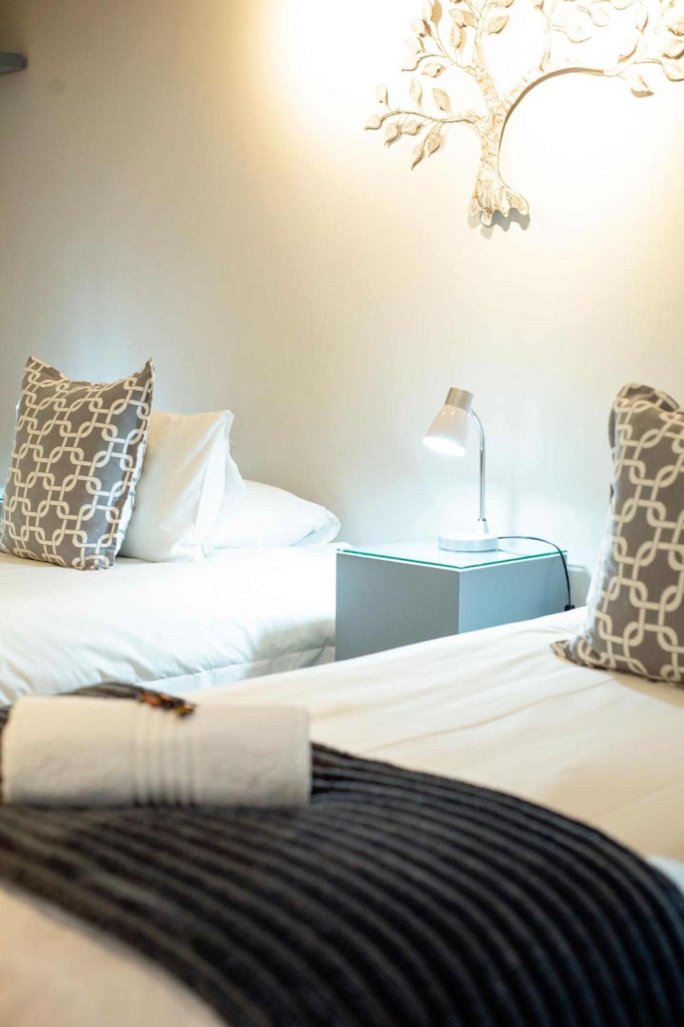 Crisp Guest Rooms ブルームフォンテーン エクステリア 写真